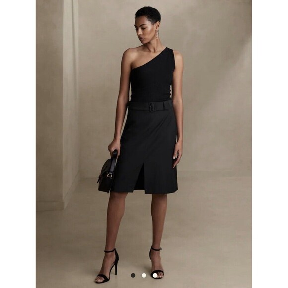 Banana Republic A-line Front Slit Knee Length Classic Black Skirt Size 4 - Picture 7 of 7